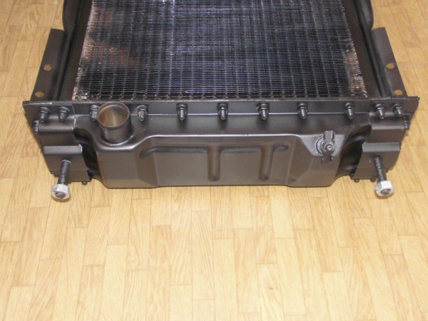 Kühler MTS 80 82 Belarus 900 920 Messing mit Deckel 70P-1301010 MTS80 MTS82 incl. Versand
