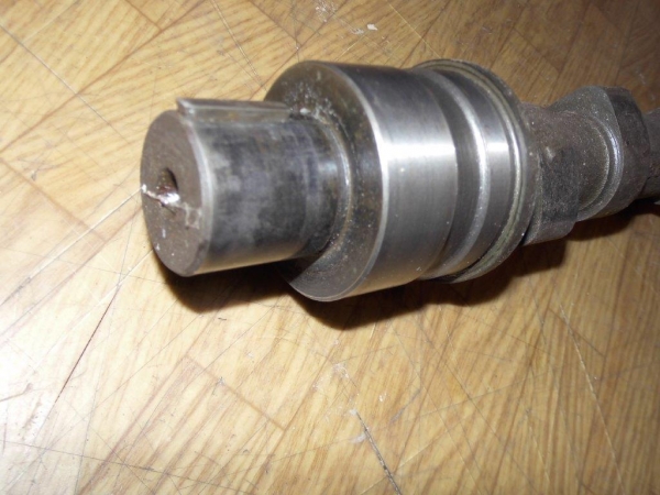 Nockenwelle für Traktor Fiat 411 411R 415 415DT