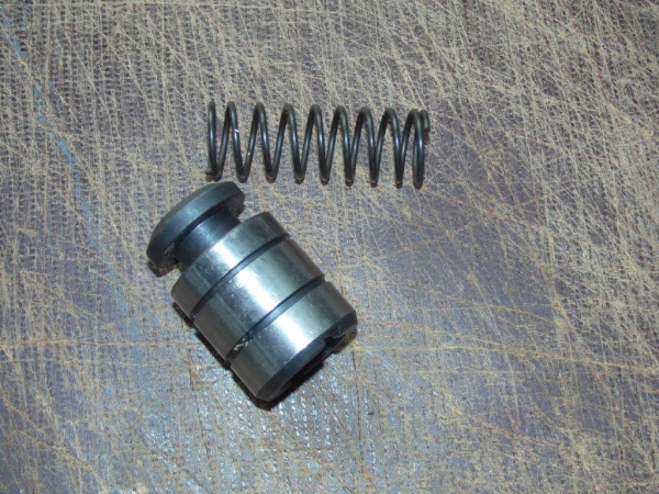 Ventil für Hydraulikblock UTB Fiat