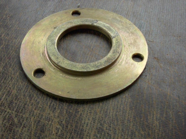 Scheibe vor der Einspritzpumpe TIH UTB Fiat