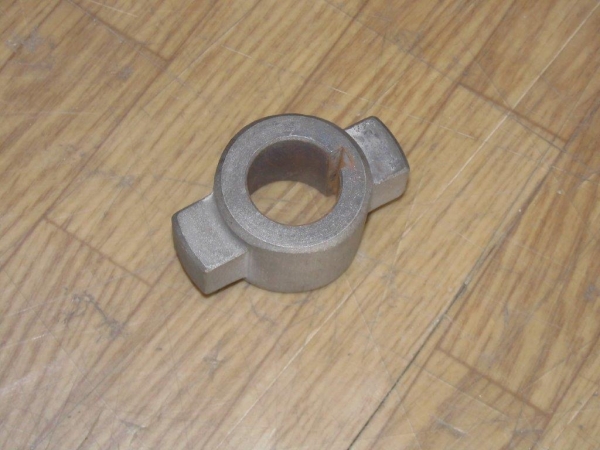 Mitnehmer Konus für große Hydraulikpumpe TIH Neu