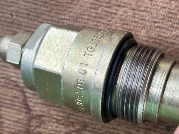 Ventil DDR Orsta Hydraulik Druckbegrenzungsventil aus Lagerbestand