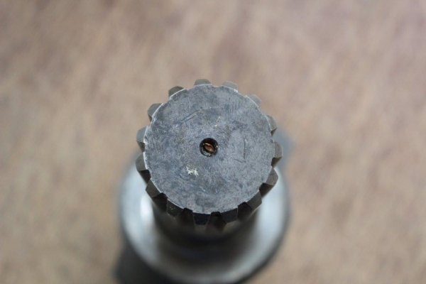 Antriebswelle Steckachse vorn außen Allrad UTB DT Modelle