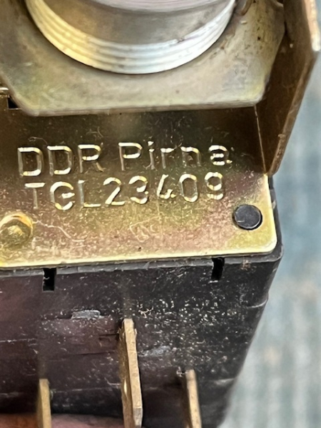 Warnblinkschalter DDR Pirna TGL 23409 8600-32
