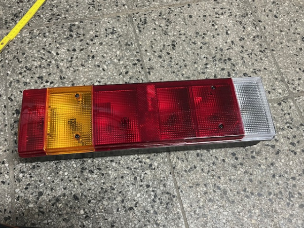 Rücklicht 2 Stück groß Universal Sonderposten