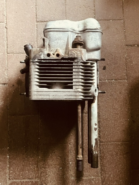 Zylinderkopf T174 T159 Famulus gebraucht