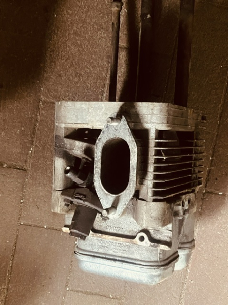 Zylinderkopf T174 T159 Famulus gebraucht