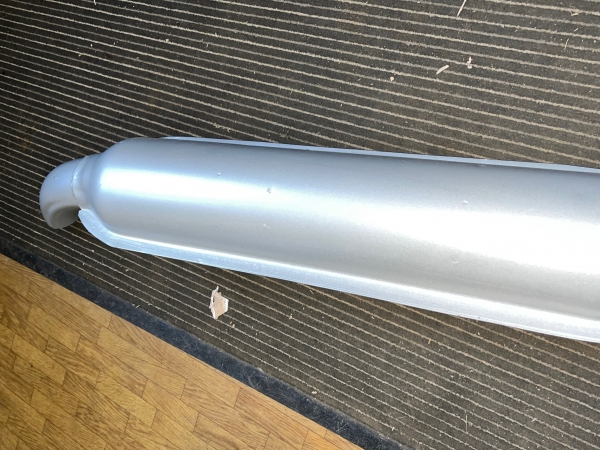 Auspuff UTB  U650 + U651 U 650 651 Raupe UTB S651