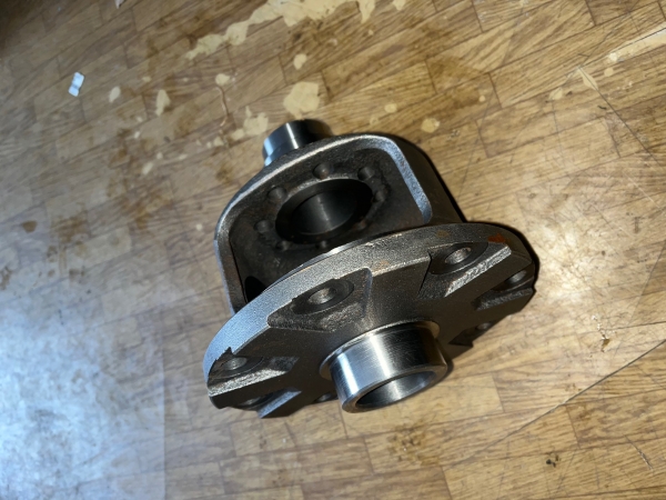 Korb Gehäuse im Differenzial UTB TIH Fiat