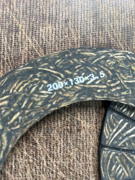 Kupplungsbelag + 18x Nieten Traktor 11er Deutz 200 mm Kupplungsscheibe RS09