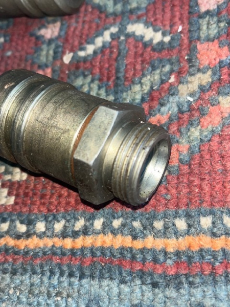 Stecker für Hydraulikanschluß für Anhänger M27x2 orsta