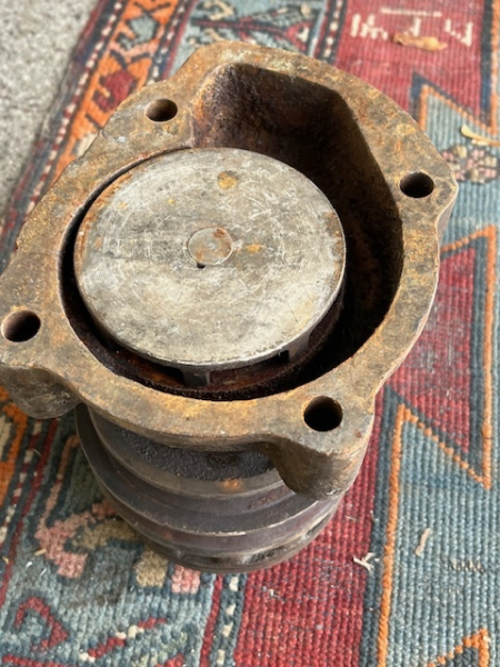 Wasserpumpe UTB 650 651 aus DDR Bestand