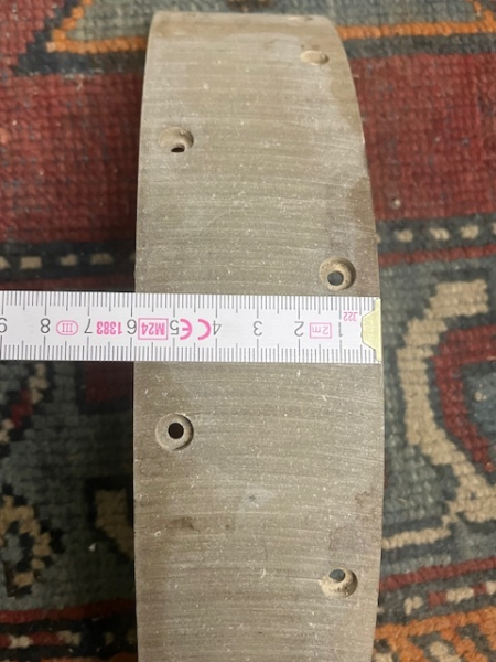 Bremsbelag für DDR Anhänger 2 T E2 10 Loch 5x60