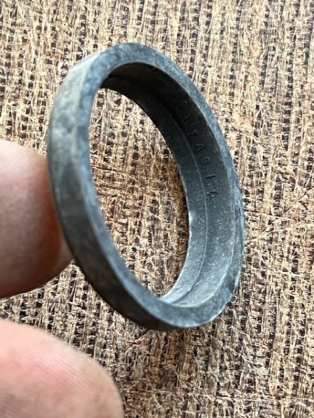 Schmutzabstreifer für Kolbenstange hydraulikzylinder  28 x 36 x 7