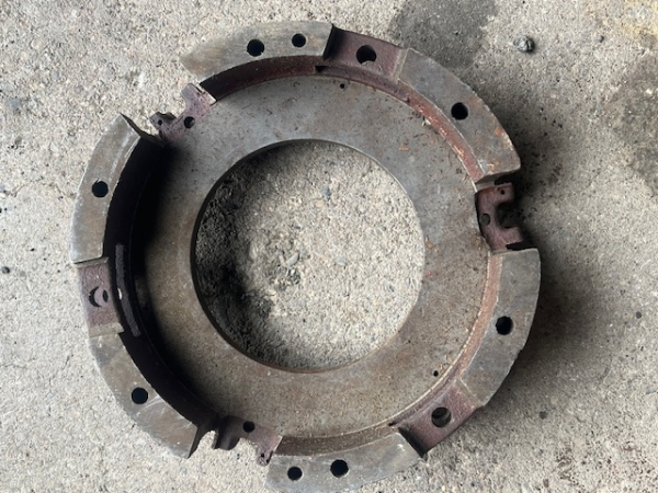 Gehäuse vom Kupplungsautomat UTB 550 M ( Super)10 Zoll für 27 cm Scheibendurchmesser