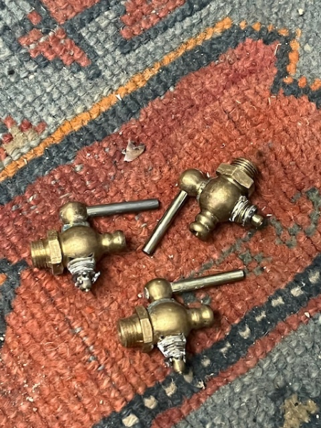 Ablasshahn Ablaßventil am Motor für Wartburg 311 312 313 353 Barkas B1000 original DDR alte Ausführung