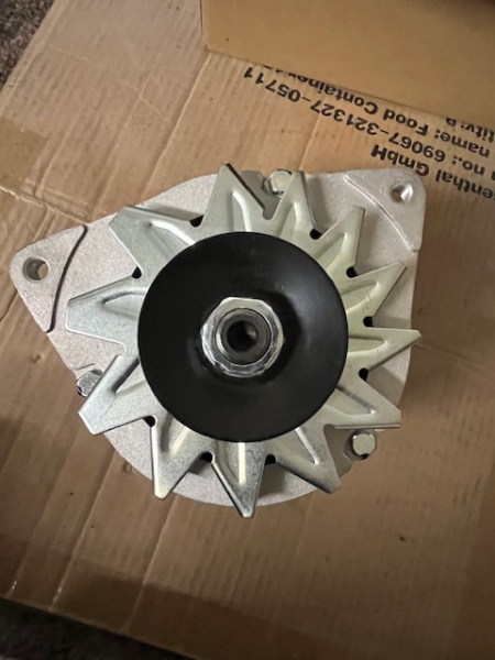 Lichtmaschine Traktor 12 - 14 Volt