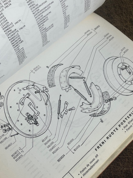 Ersatzteilkatalog Traktor Fiat 650 original