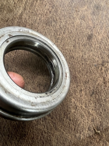 Kupplungs Drucklager UTB 650 651 FRB 588711 Romania  für Reduktor Untersetztergetriebe