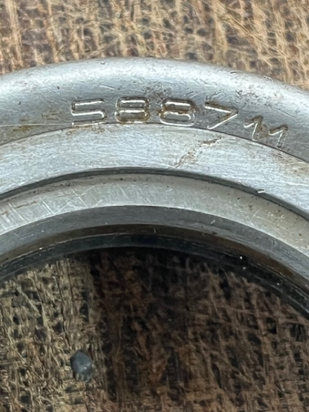 Kupplungs Drucklager UTB 650 651 FRB 588711 Romania  für Reduktor Untersetztergetriebe