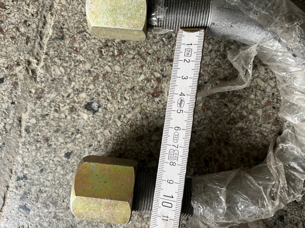 Bügel mit Mutter für Hinterrad Achse UTB U 650 651 auch für M