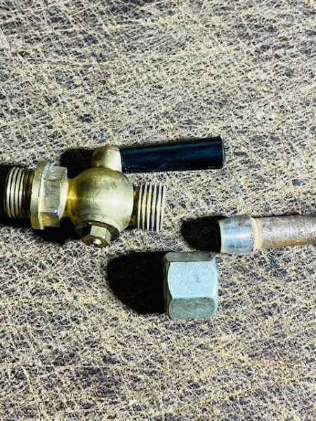 Oldtimer Messing Benzinhahn Ablasshahn Wasser Messinghahn 3/8 Zoll + M16x1,5
