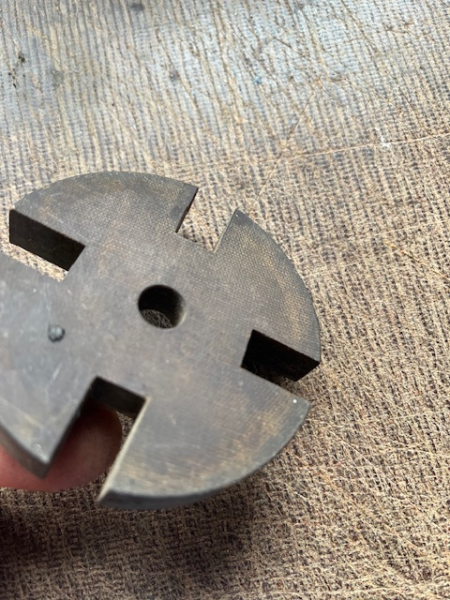 Mitnehmerscheibe für Einspritzpumpe aus Pertinax T174 Famulus ITM533 aus original DDR Bestand