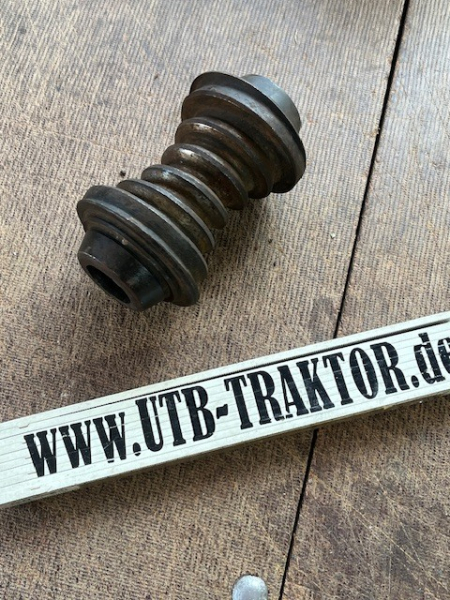 Schnecke für Lenkspindel am TIH 445 und UTB + Fiat Allrad Modelle DT