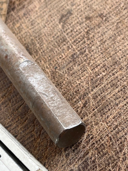 Welle im Schaltgetriebe UTB aus original Lagerbestand