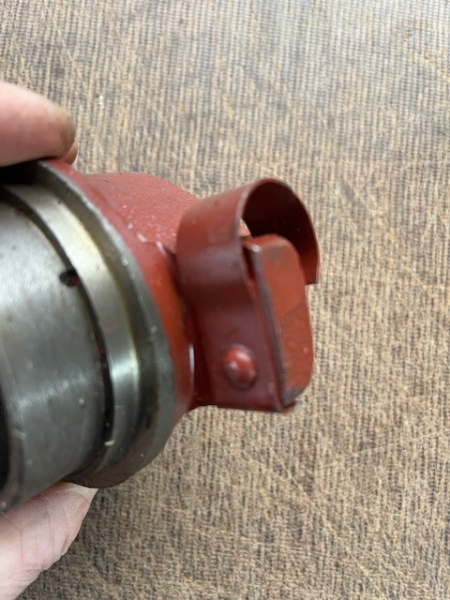 Schiebestück Kupplung Drucklager mit Feder TIH UTB 445 300 302 Fiat 415 - 450 original Teil aus Lagerbestand