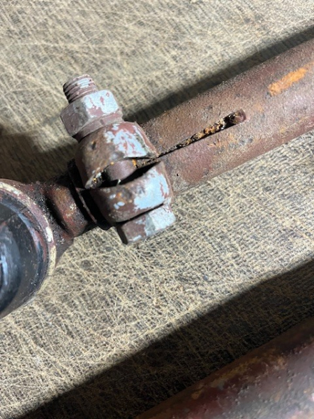 2 Stück Spurstange für UTB V445 kurz