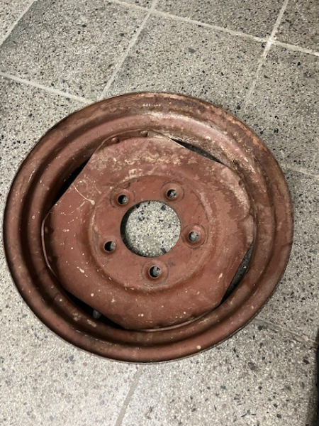 Felge vorn Fortschritt für Gt 124 RS 09 Vorderrad 6.00x16