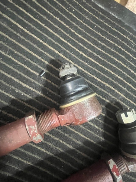 2 Stück Spurstange Set UTB 300 445 550 + Fiat Traktor original Teil aus lagerbestand