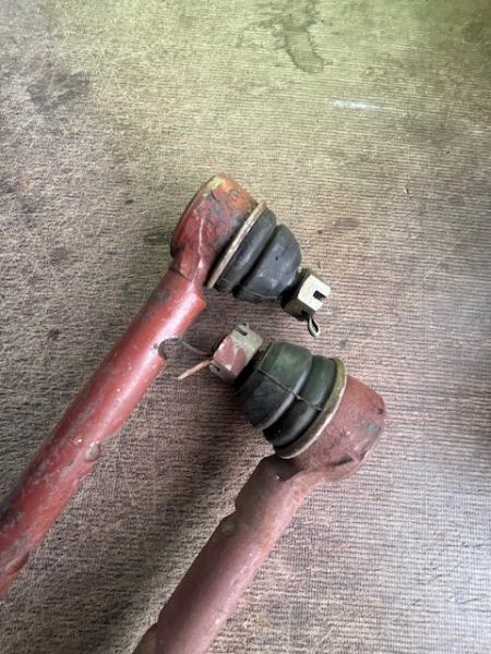 2 stück Spurstangenkopf lang für verstellbare Vorderachse UTB 445 550 + Fiat  original Lagerbestand