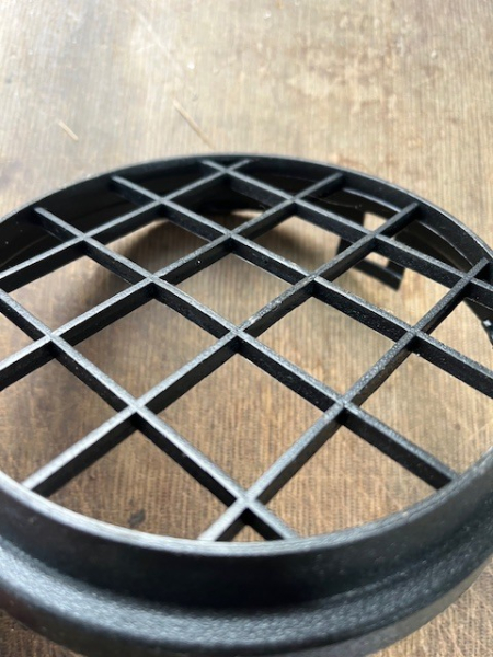 2 Stück Schutzgitter für DDR Zusatzscheinwerfer