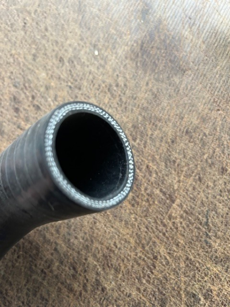 Bogen Kühlwasserschlauch innen 32mm