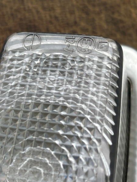 Begrenzungsleuchten T 174  G5 S4000 T174 org. DDR Bestand