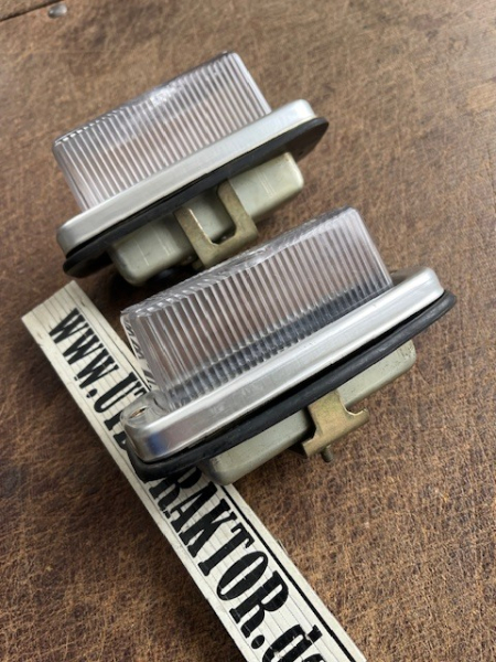 Begrenzungsleuchten T 174  G5 S4000 T174 org. DDR Bestand