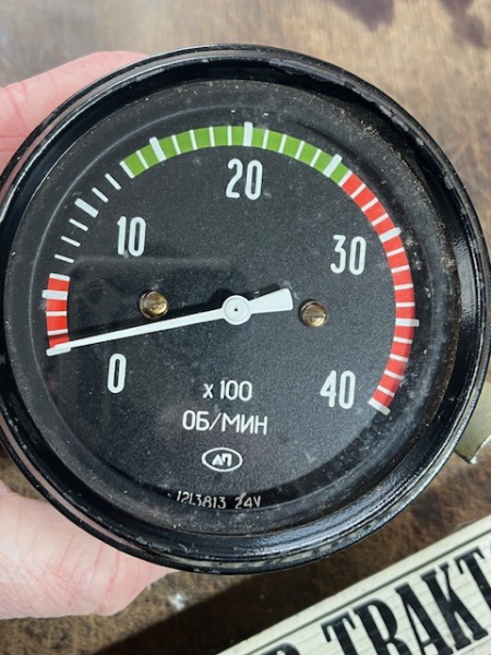 Drehzahlmesser USSR russisch M3-307 24V