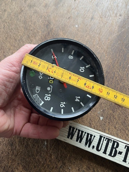 Drehzahlmesser 100 mm Traktormeter Tacho Fortschritt ZT 300 303 320 323 325