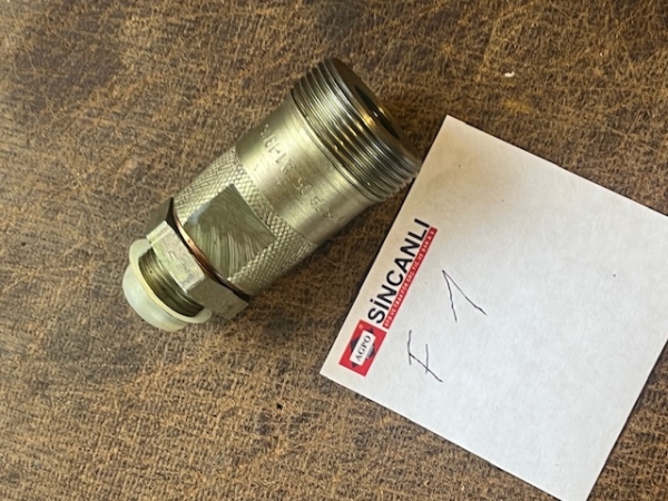 Hydraulikverschraubung T157 TIH DDR M22x1,5 Orsta A1-13/16