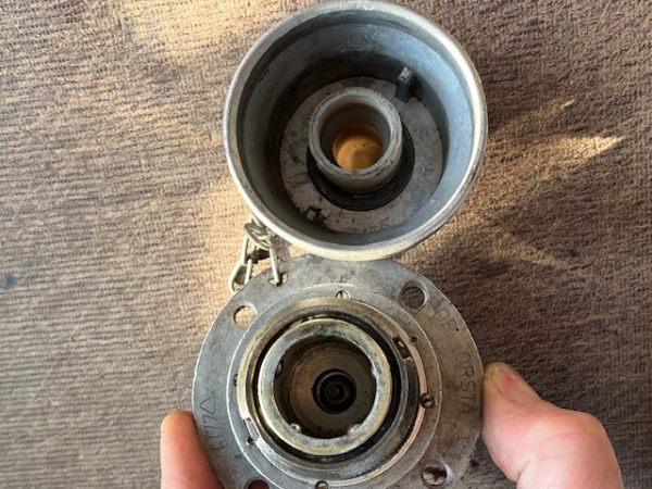 Kupplung für Hydraulikanschluß für Anhänger M18x1,5