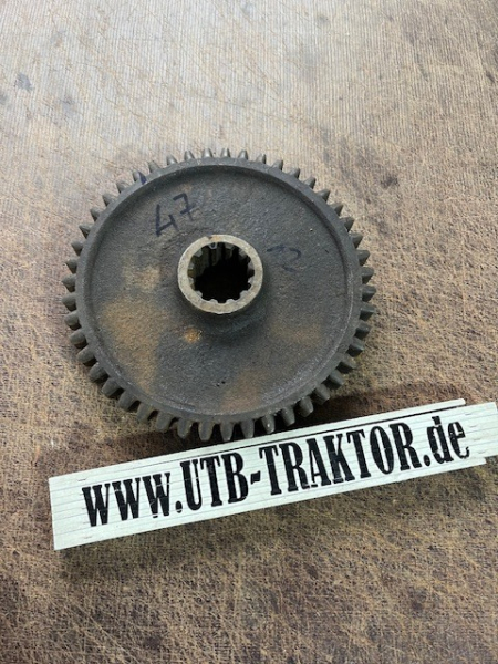 Zahnrad Getriebe UTB Fiat TIH 1. Gang aus org. Lagerbestand