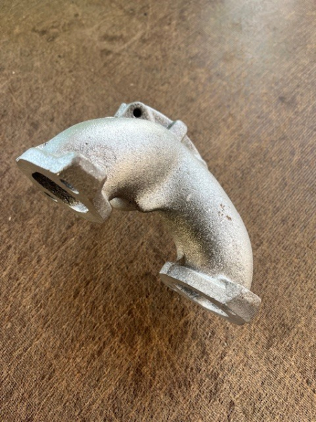 Abgas Krümmer UTB 300 und 302