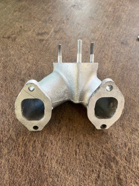 Abgas Krümmer UTB 300 und 302