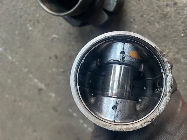 Kolben mit Kolbenringe + Zylinder gebraucht für  GT124 Multicar M22 Waran