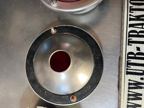 2 Stück Rücklicht rund für zwei Faden Birne