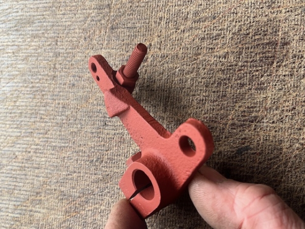 Umlenkuung für  gasgestänge  GT124 Multicar M22 T157
