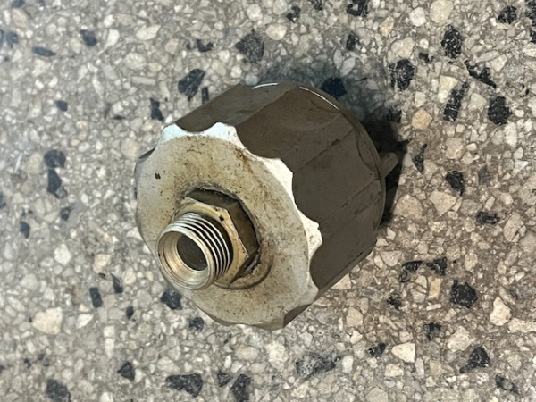 Stecker für Hydraulikanschluß für Anhänger NEU
