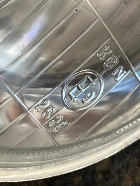 2 Stück Scheinwerfereinsatz Bilux 12v  für UTB 300 445 550 TIH mit E Kennzeichnung